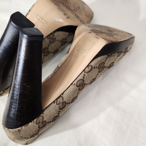 Authentic Gucci pumps size 6 - Picture 7 of 10